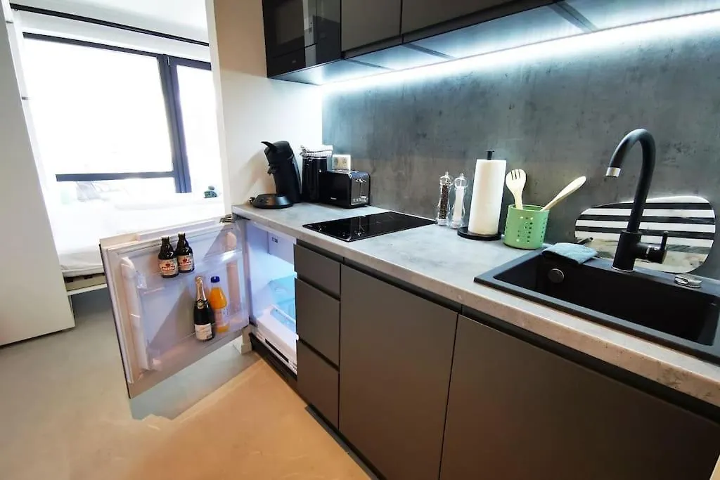 Hh 06 By Rockchair - Superhost Status - Modernes Apartment Mit Sonnigem Balkon & Premium Boxspringbetten In Winterhude - Hamburg Top Geheimtipp Niemcy